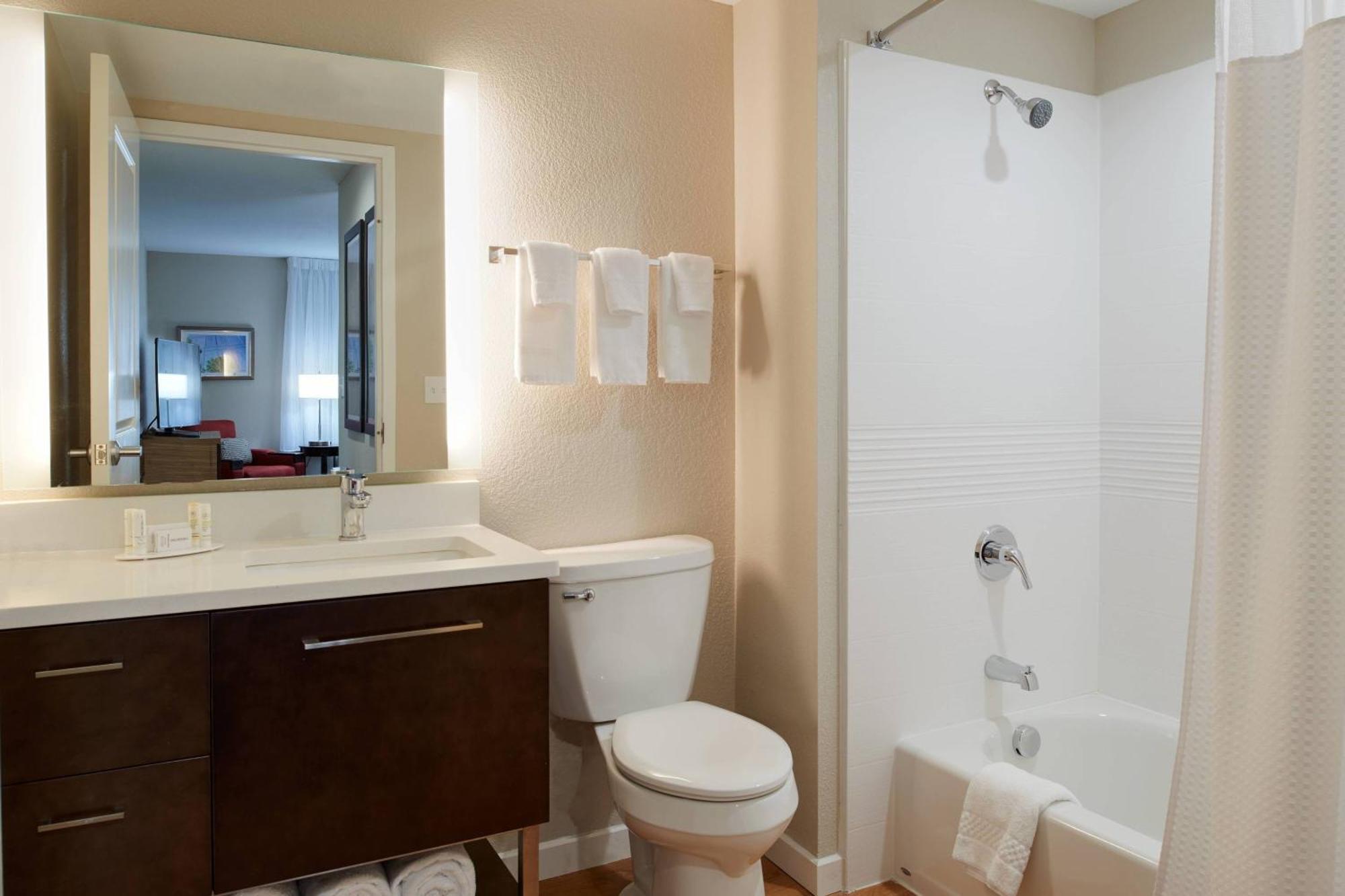 Towneplace Suites By Marriott Richmond Eksteriør bilde